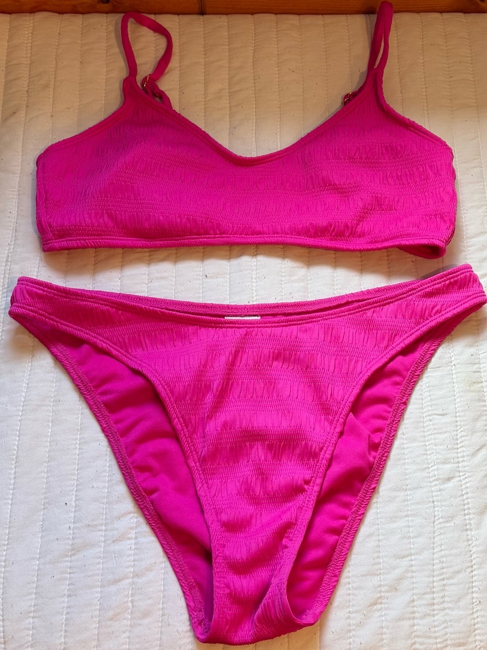 No Boundaries Women’s Crystal Mesh Pink Bikini Top and Bottom Matching Set Sz L